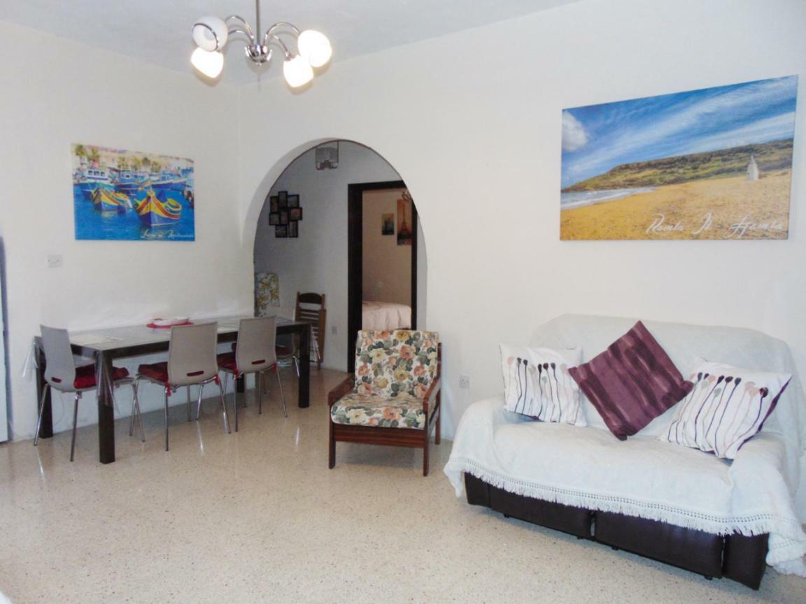 Kennedy Court - Prime Location - Bus Terminus Apartment St. Paul's Bay Exterior photo